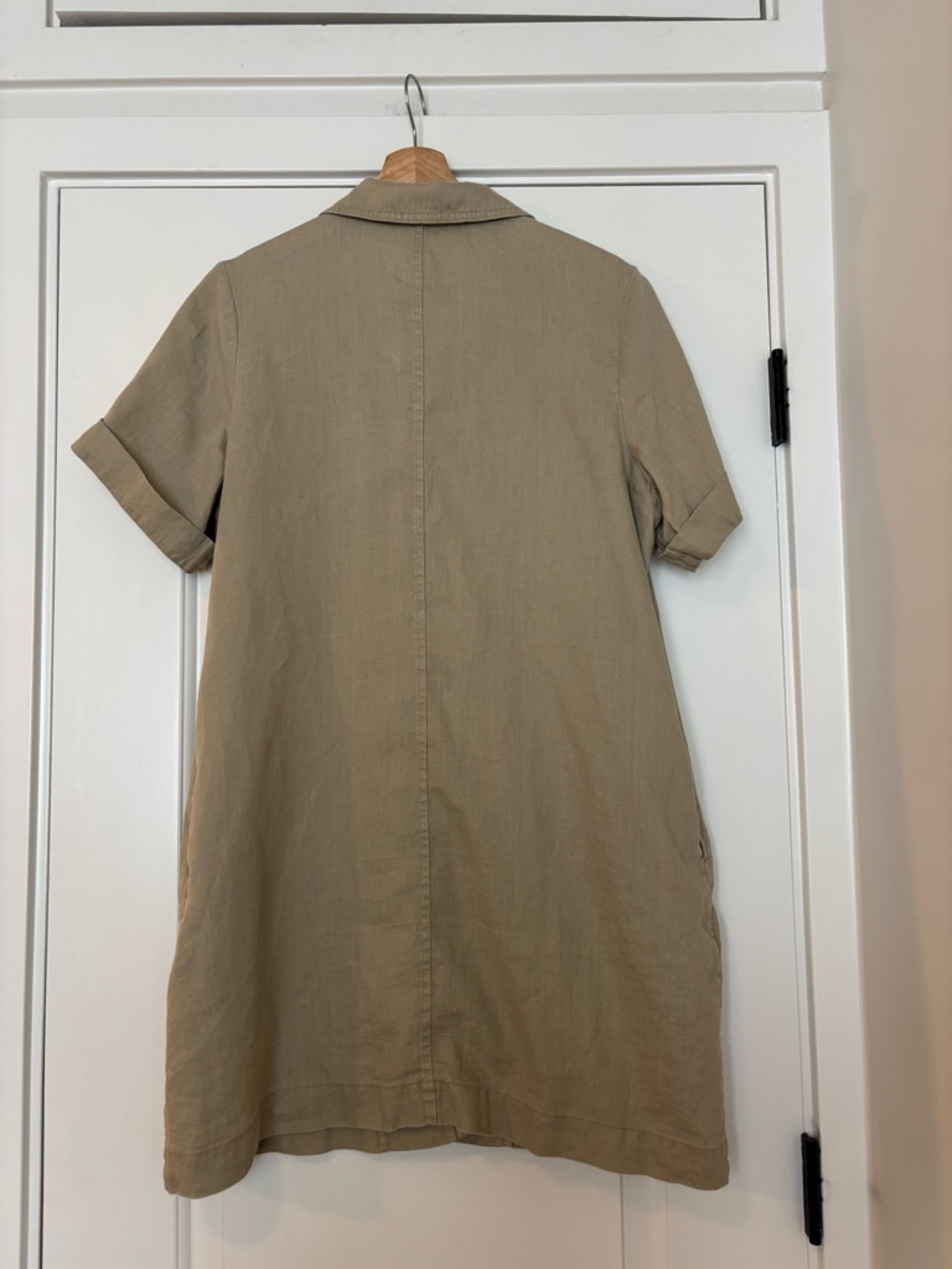 Everlane Button-Front Short Sleeve Linen Shirt Dress in Olive-Taupe Medium - Picture 3 of 9